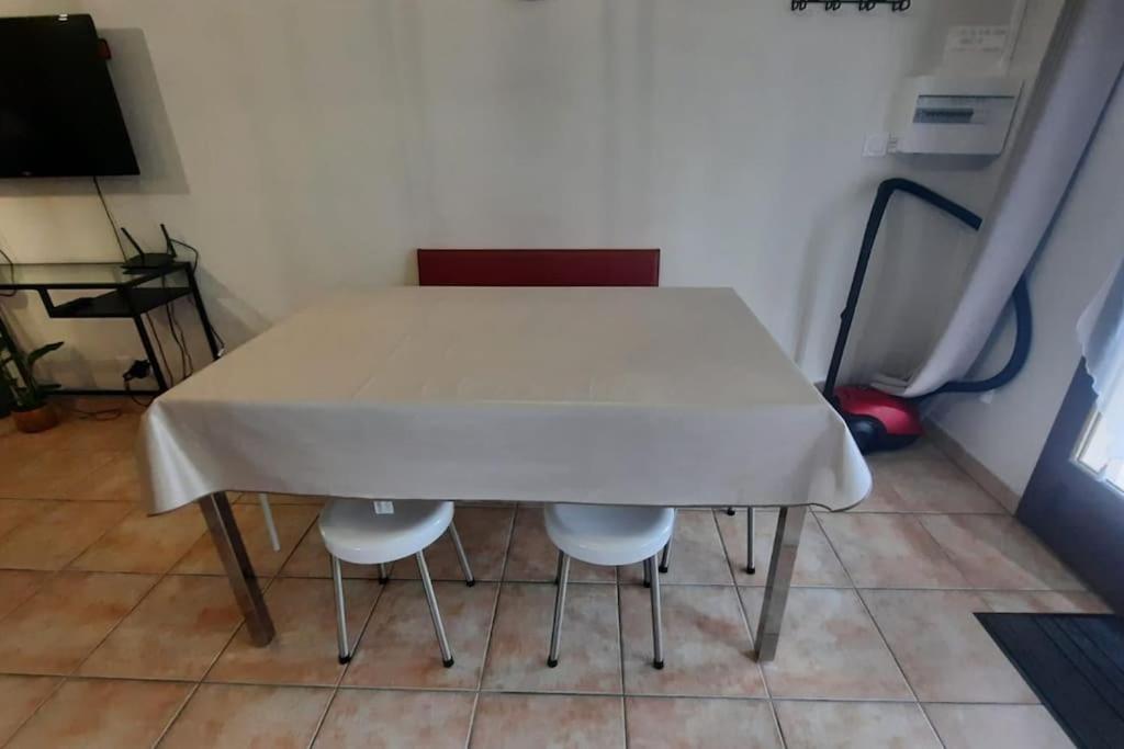 Dependance Guest House Proche Lyon Craponne المظهر الخارجي الصورة